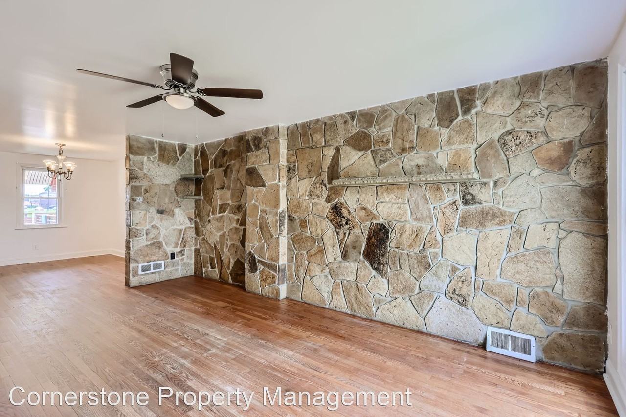 7939 Saint Gregory Dr - Photo 3 of 18