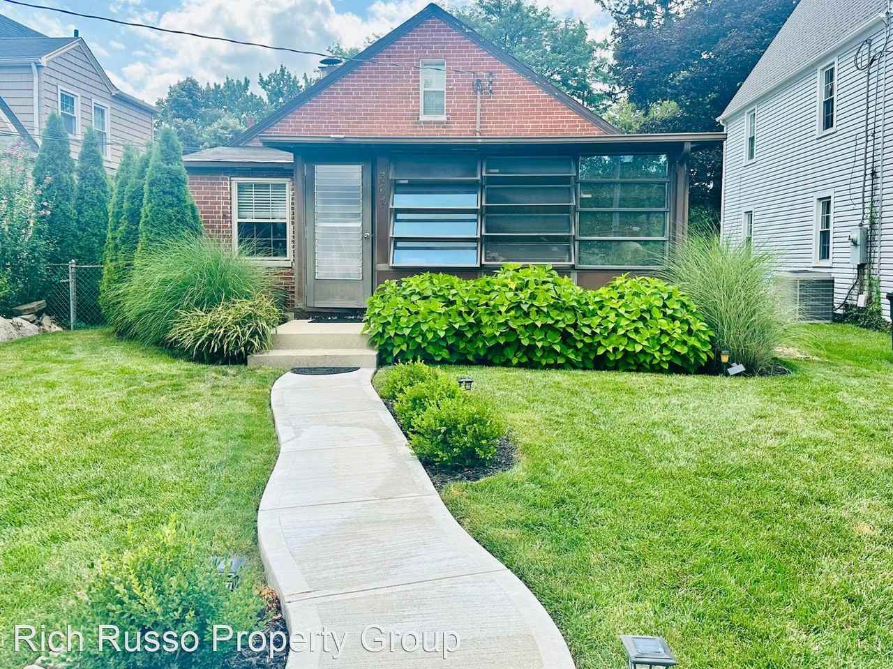 864 Vernon Rd - Photo 2 of 20