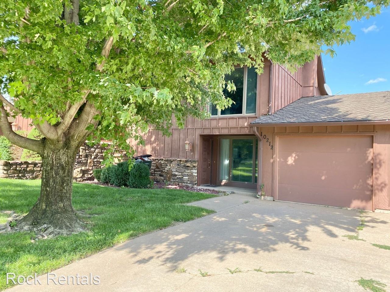 10212 Paganica Pl - Photo 3 of 19