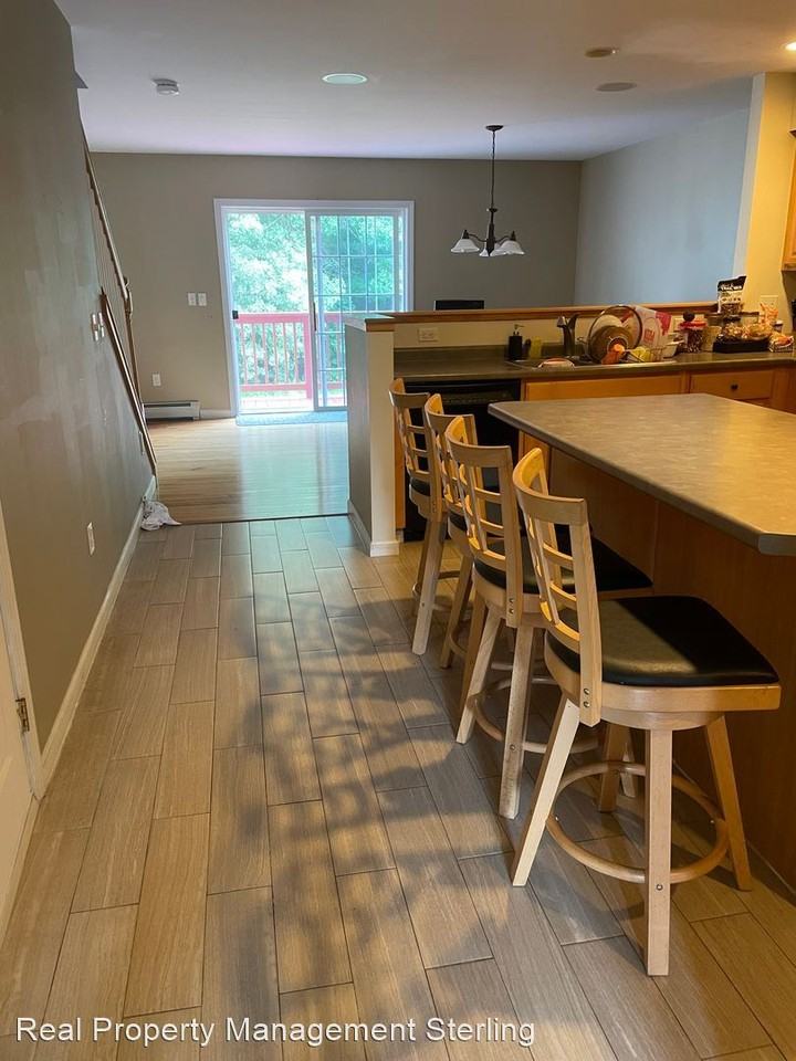 24 Cushing Dr - Photo 2 of 40