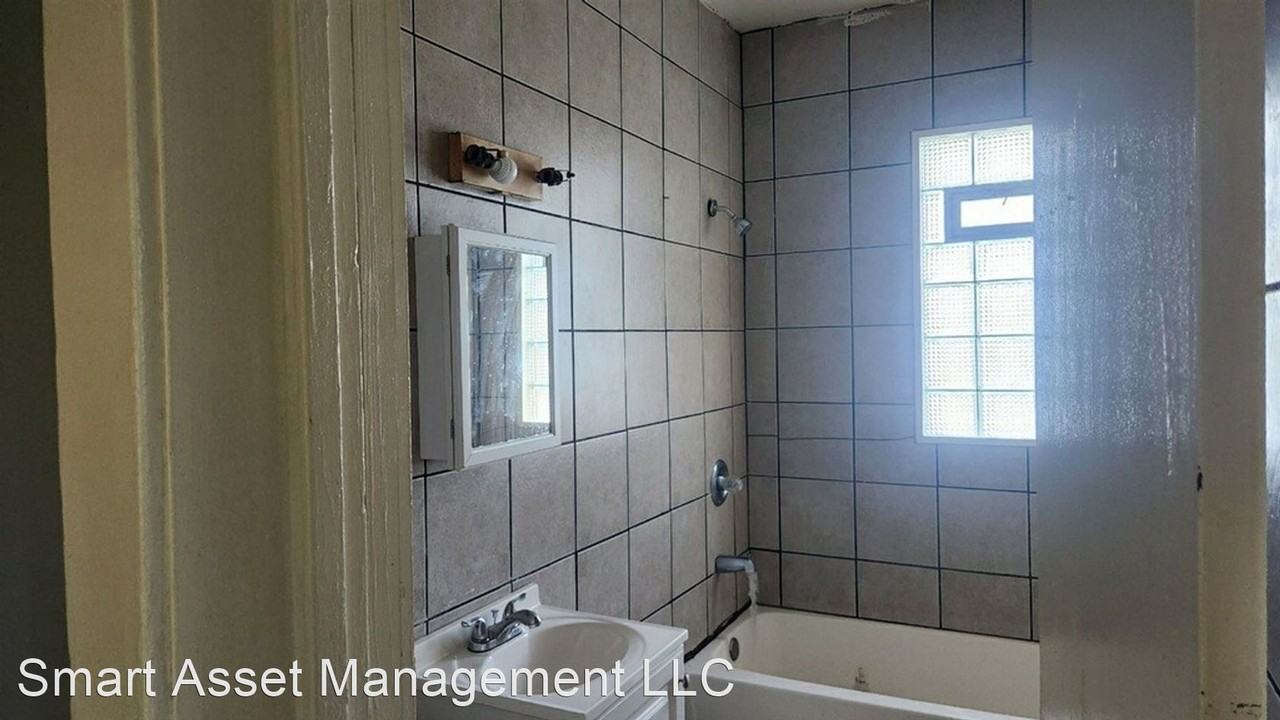 4646 N 29th St. - Photo 3 of 4