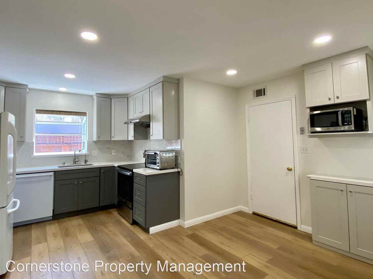794 Coakley Dr - Photo 3 of 10