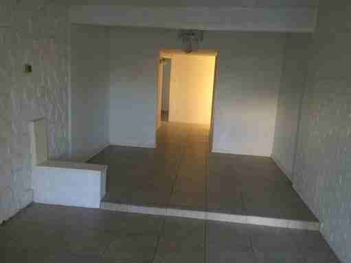 10124 Dunbarton Dr - Photo 2 of 5