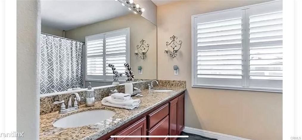 11868 Bunker Dr - Photo 3 of 9