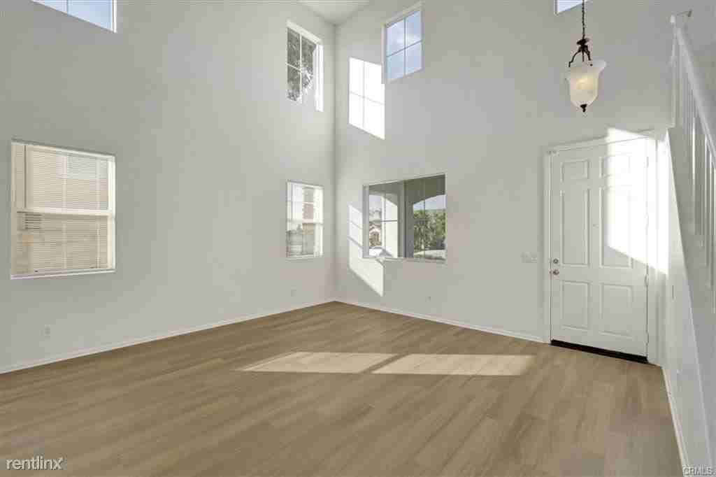 6359 Taylor Canyon Pl - Photo 2 of 10