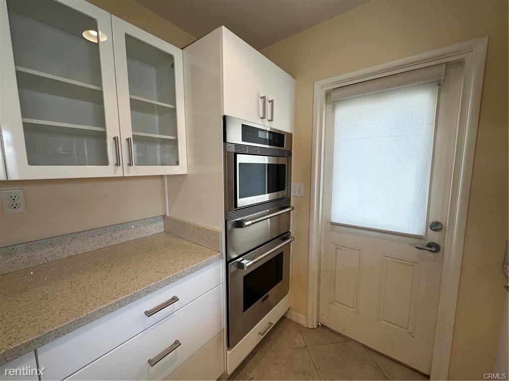 1540 Abbot Ave - Photo 3 of 7