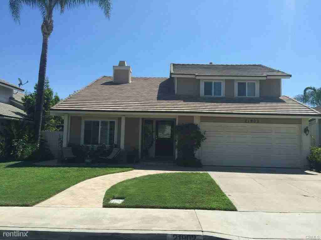 21902 Camargo - Photo 2 of 4
