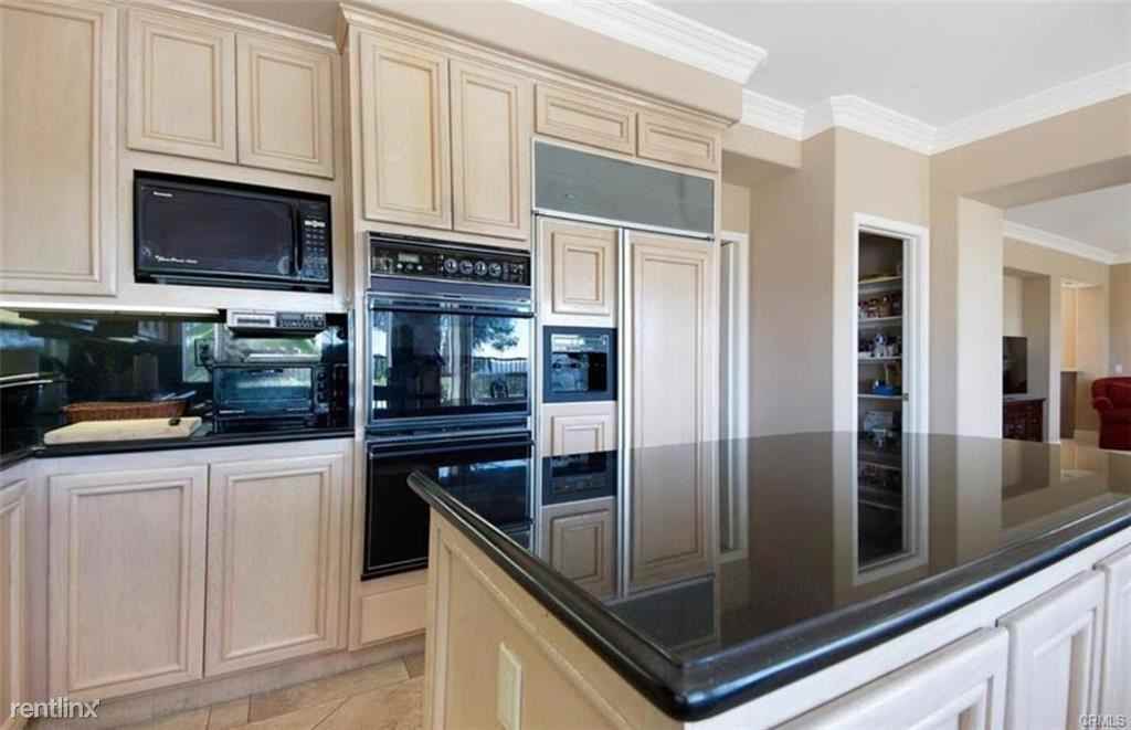 3 Cosenza - Photo 3 of 10