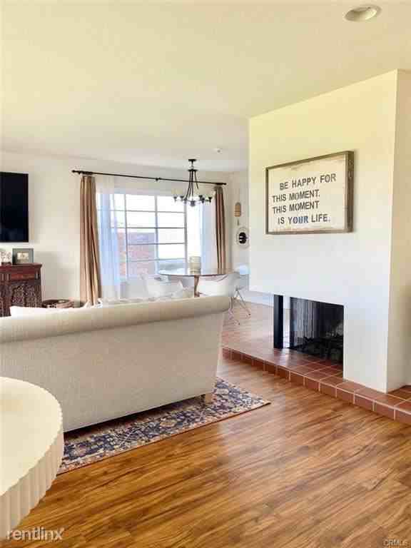 935 Tiller Way - Photo 2 of 10