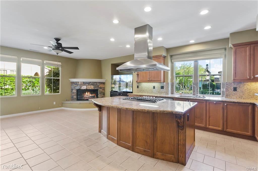 29 Calistoga - Photo 2 of 10