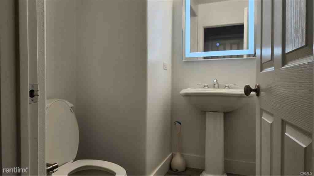 108 Weathervane - Photo 2 of 10