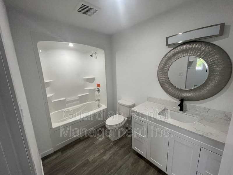 1152 Arthur St W - Photo 6 of 15