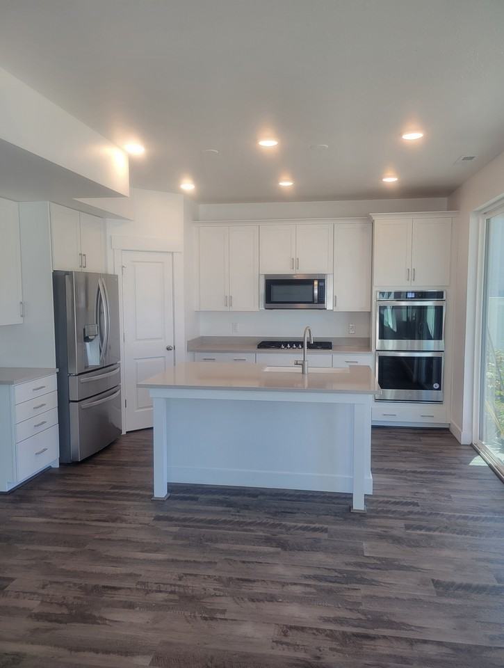 2677 Ws - Photo 3 of 20