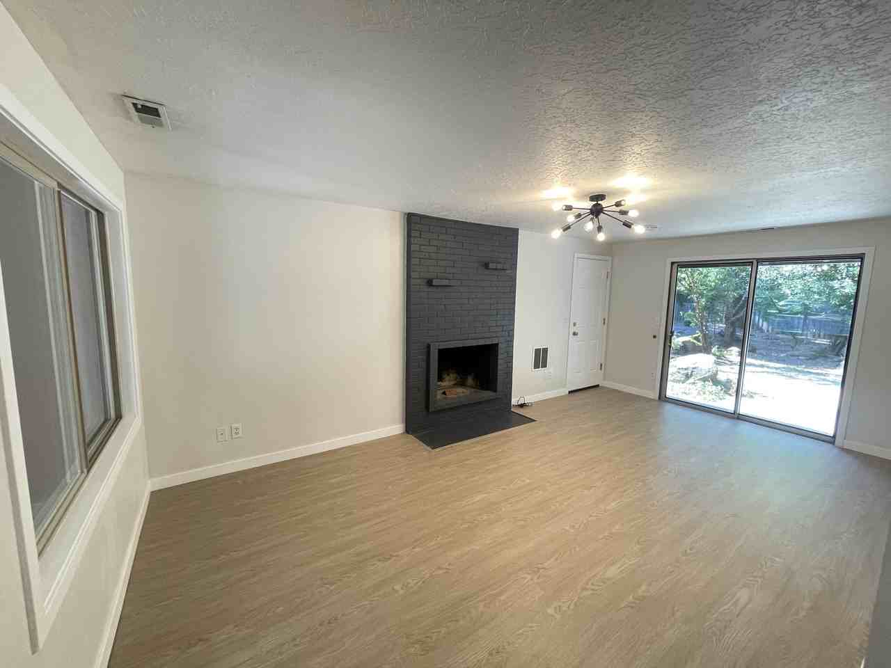 5133 Timbergrove St - Photo 3 of 25