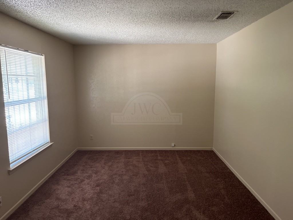 1502 Linda Ln - Photo 2 of 20