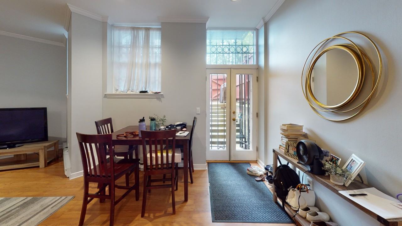 743 E 4th St #103 - Photo 2 of 11