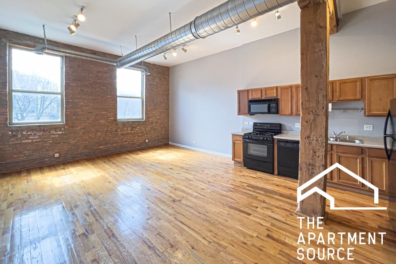 1822 S Bishop St #208 - Photo 3 of 19