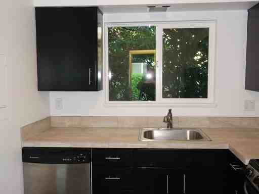21 SW Bancroft St - Photo 2 of 14