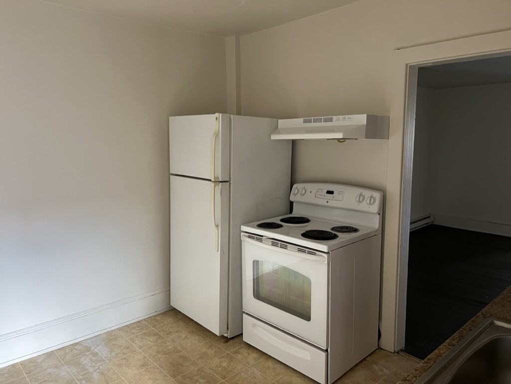 357 Locust Street #1 - Photo 4 of 16