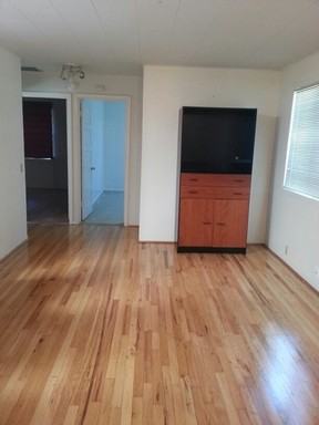 5035 SE Gagnon St - Photo 3 of 14