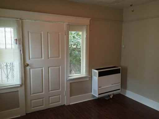 911 Alamitos Ave - Photo 2 of 15