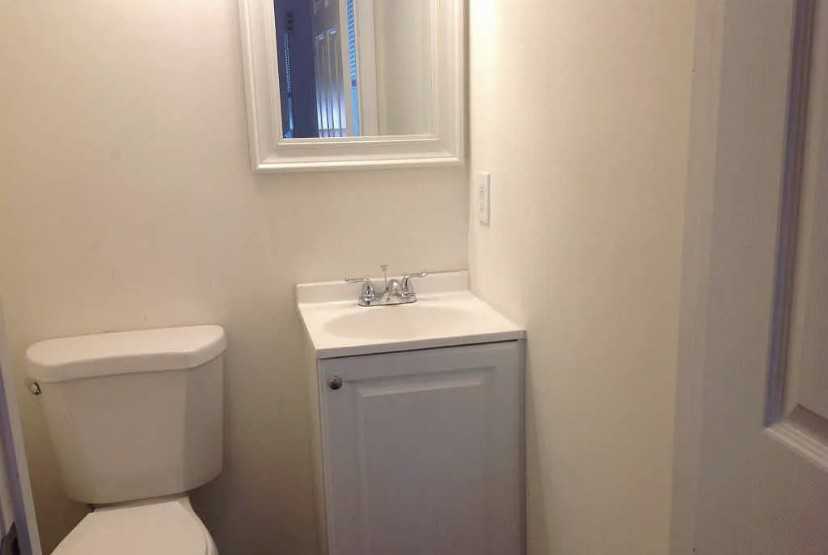 209 Charles St #NA - Photo 2 of 10