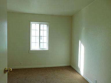 20318 Marquette St #NA - Photo 2 of 6