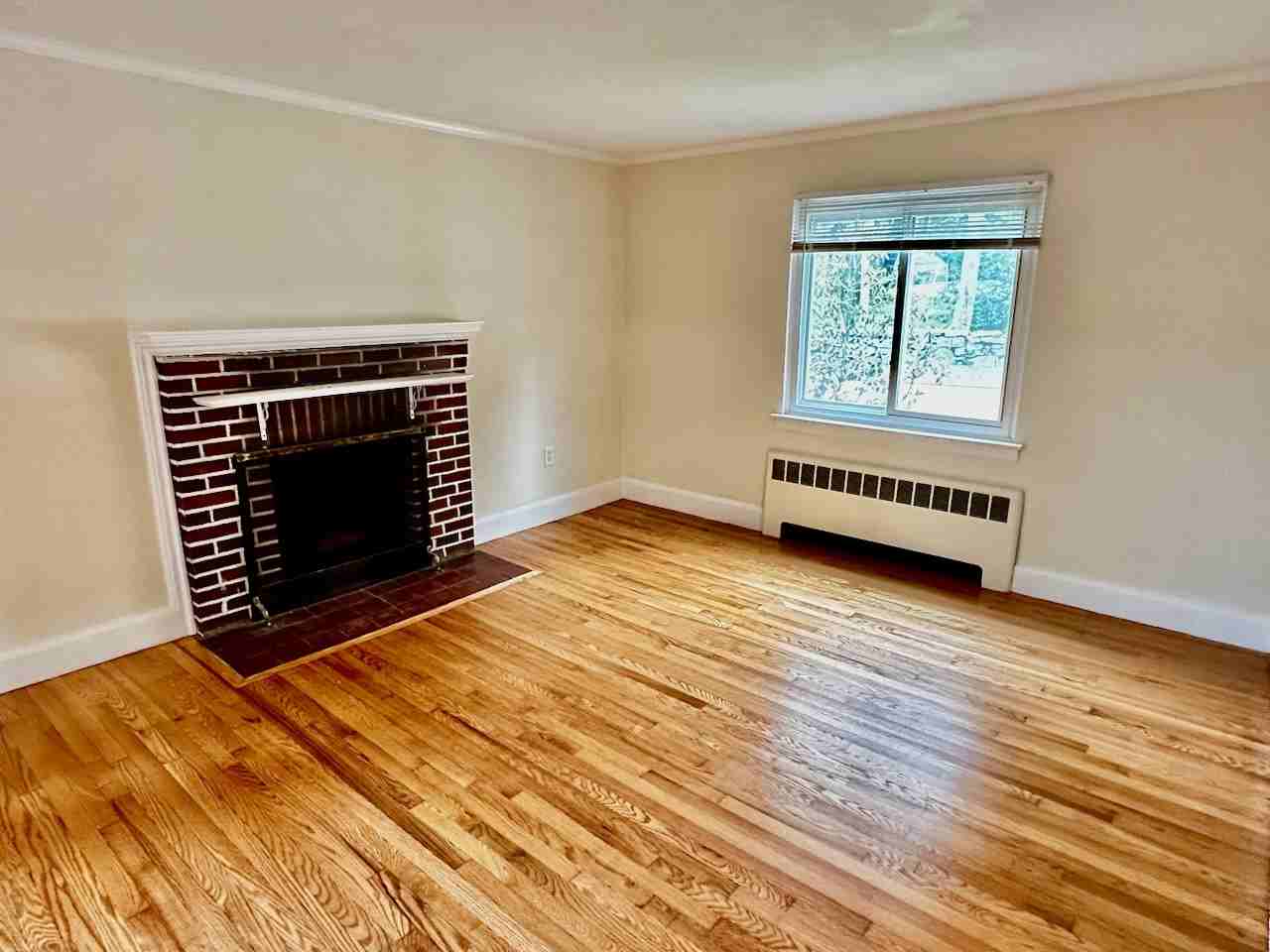 27 Heath St #1 - Photo 2 of 26