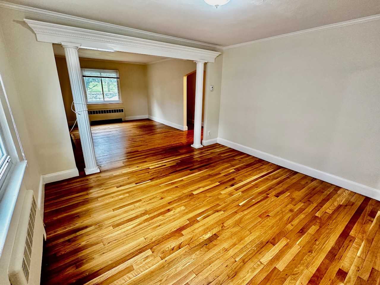 27 Heath St #1 - Photo 5 of 26