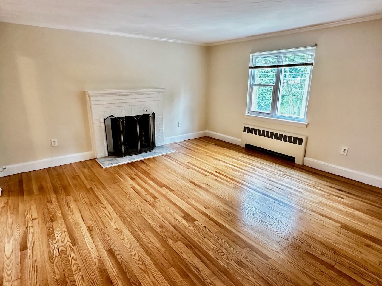 27 Heath St #2 - Photo 2 of 25