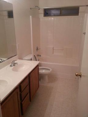 615 E Cody Dr - Photo 3 of 8