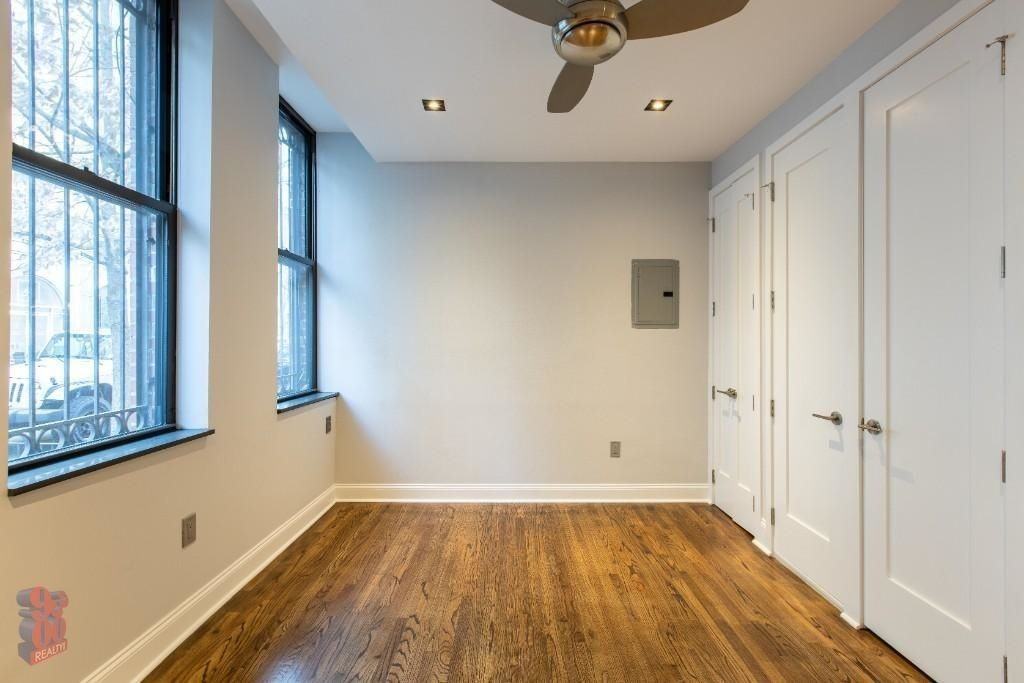 135 W 24th St #2D