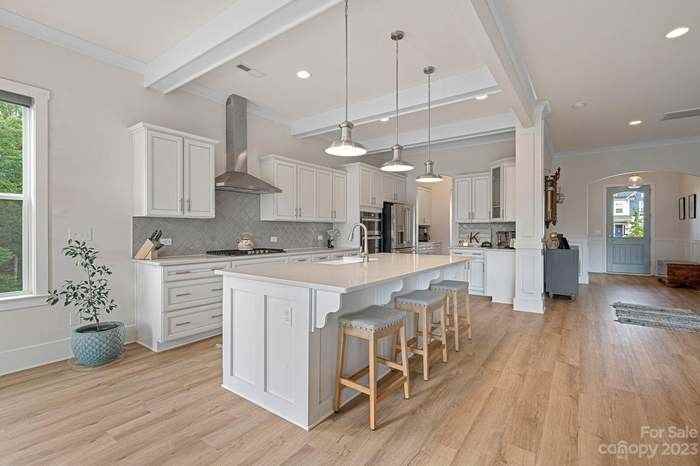 419 Crisfield Ct #NA - Photo 2 of 14
