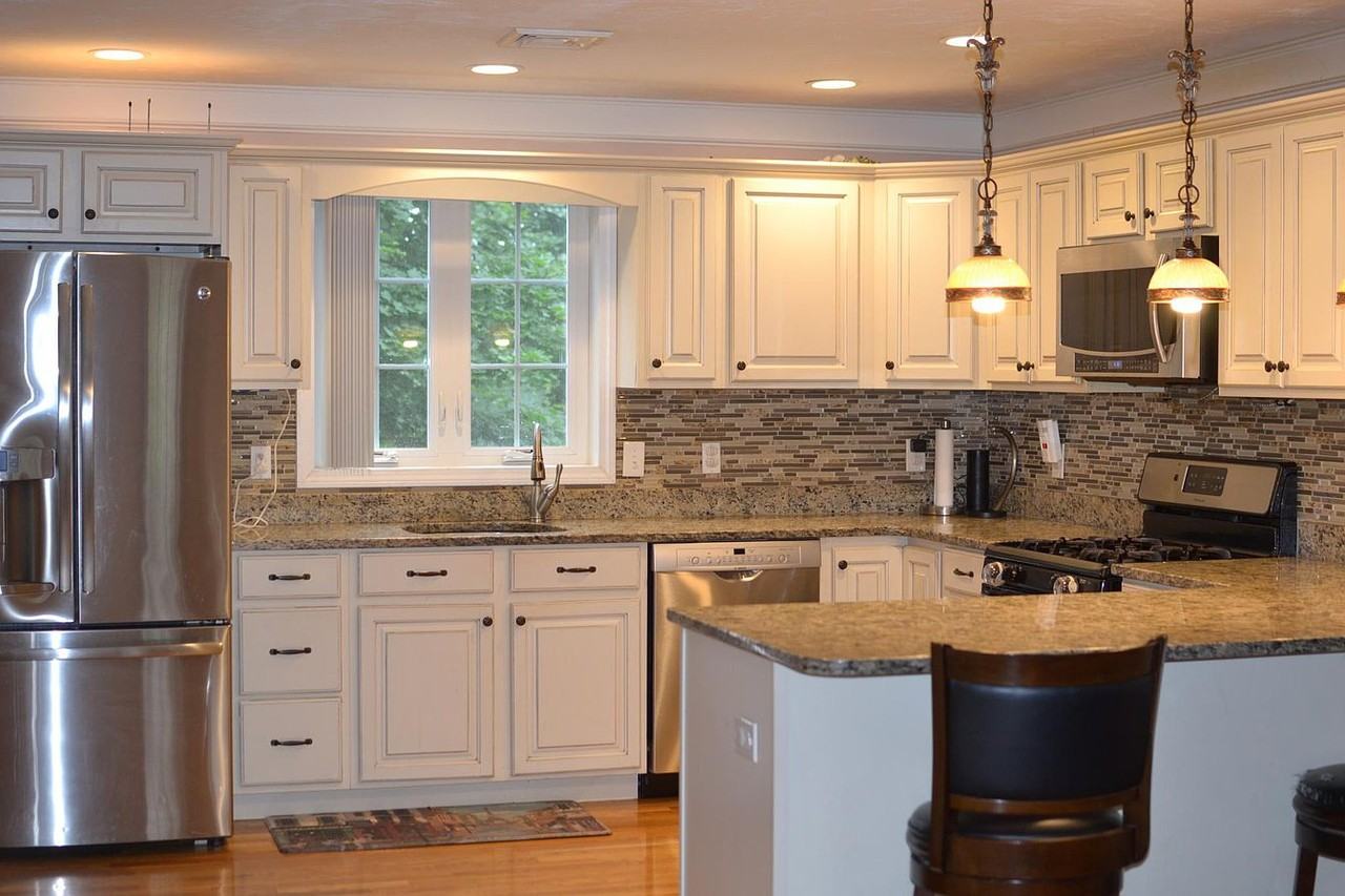 338 Franklin St #NA - Photo 2 of 7