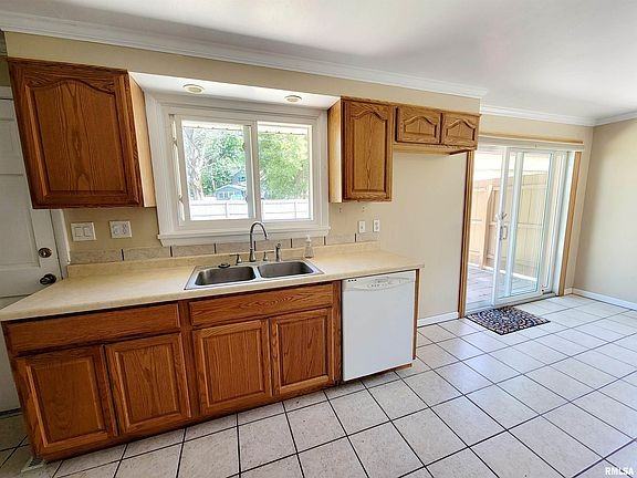 617 W Mount Hawley Ter #NA - Photo 2 of 6