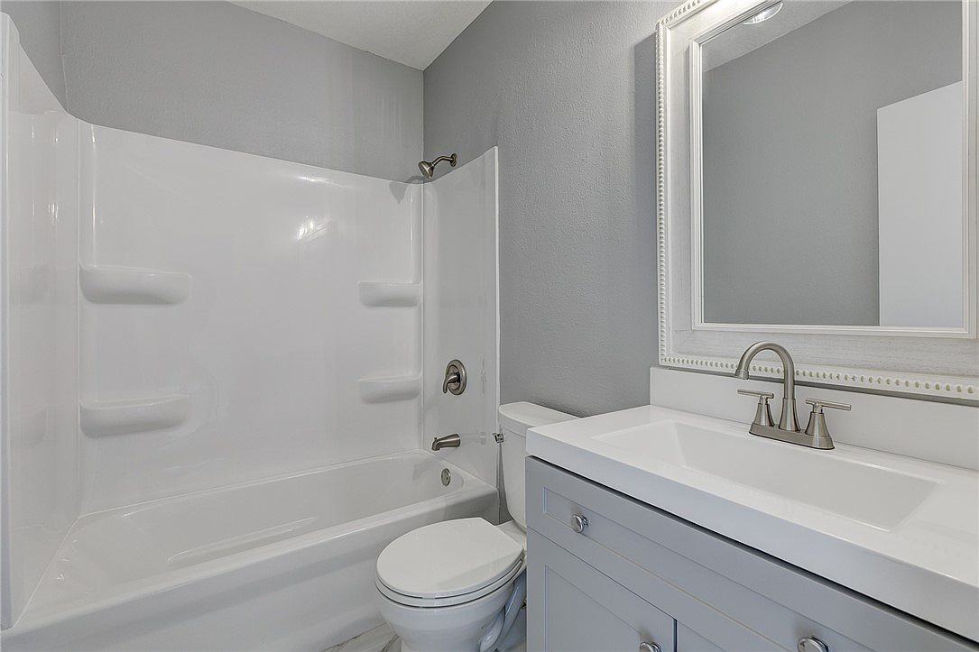 3602 54th St #NA - Photo 3 of 14