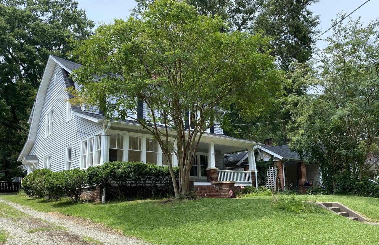 1105 Virginia Ave #1