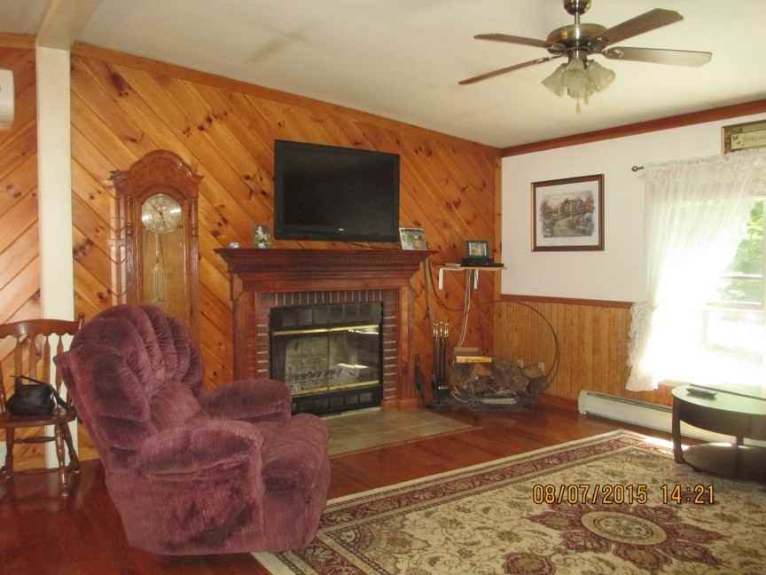 154 Wilson Rd - Photo 3 of 18