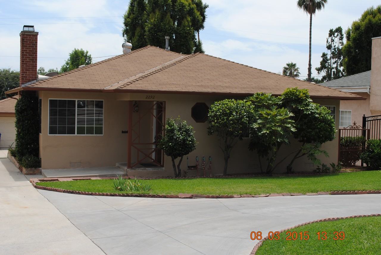 2292 New York Dr - Photo 2 of 24