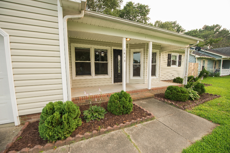 6413 Rhemish Dr - Photo 4 of 20