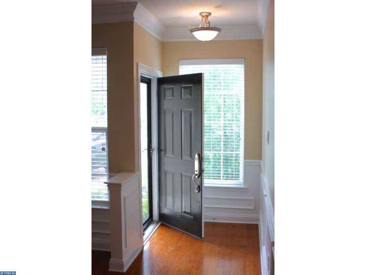 31 Beaumont Pl - Photo 2 of 23