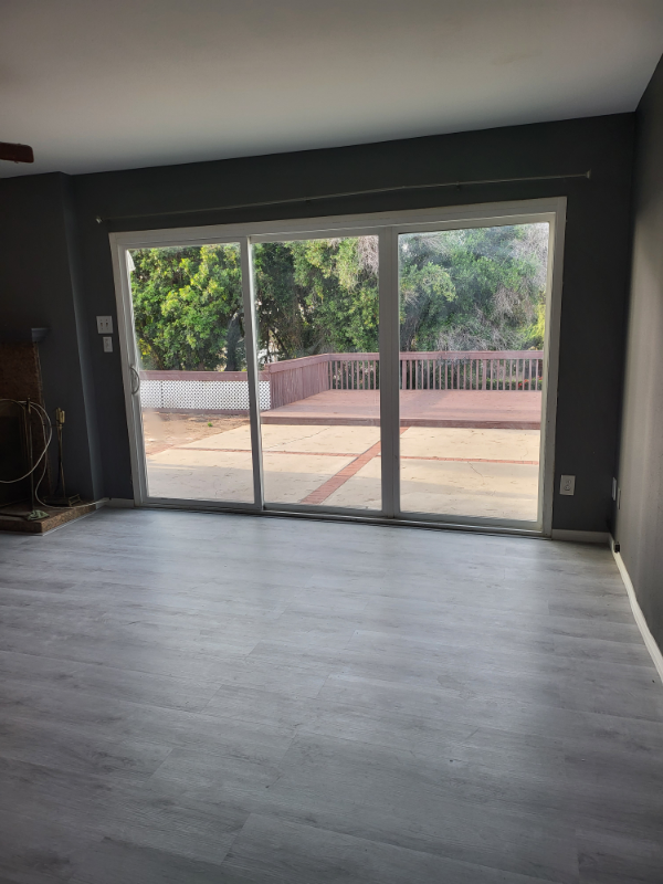 107 El Capitan Dr - Photo 3 of 10