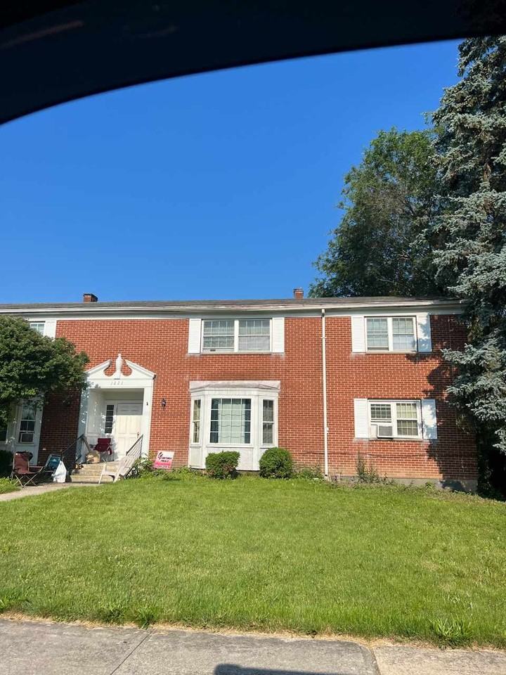 1221 N Union st - 8Fostoria ohio 44830 #8 - Photo 2 of 8