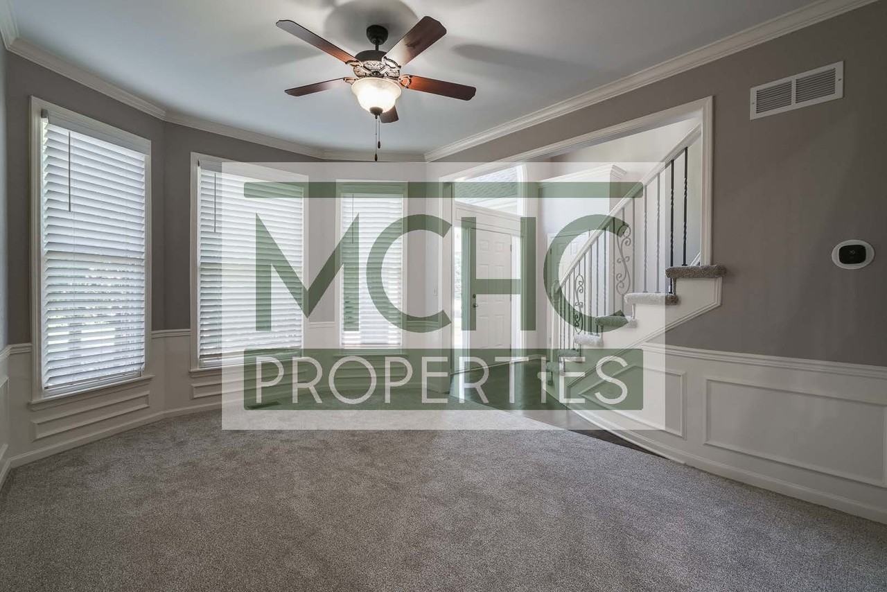 5909 W 153rd Ter #1 - Photo 5 of 50