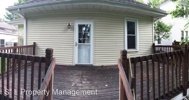 1829 Spruce St - Photo 3 of 22