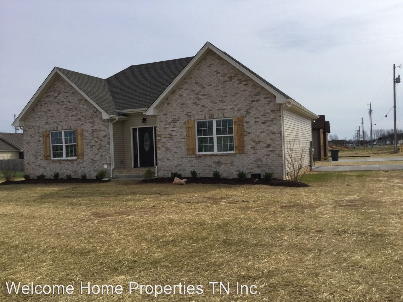 101 Thacker Dr - Photo 2 of 19