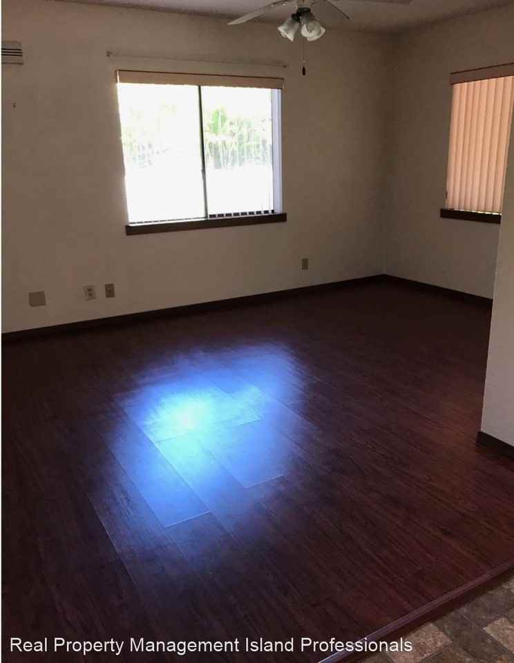 4403B Omao Rd - Photo 3 of 8