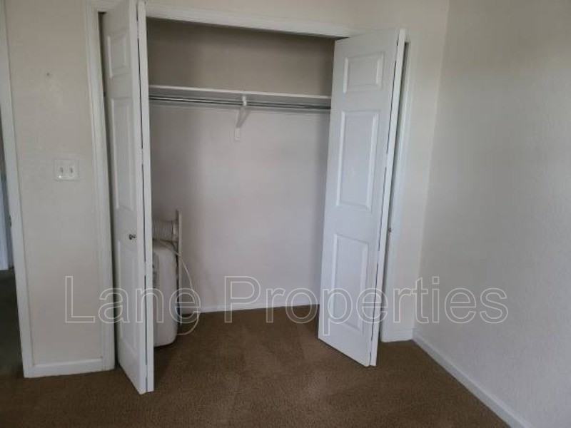109 E Kiowa St #7 - Photo 2 of 5