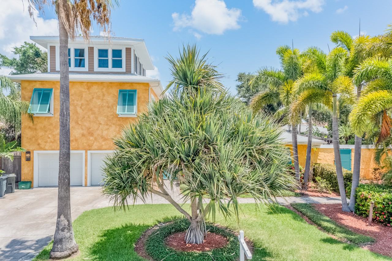 113 18th St - Photo 2 of 50