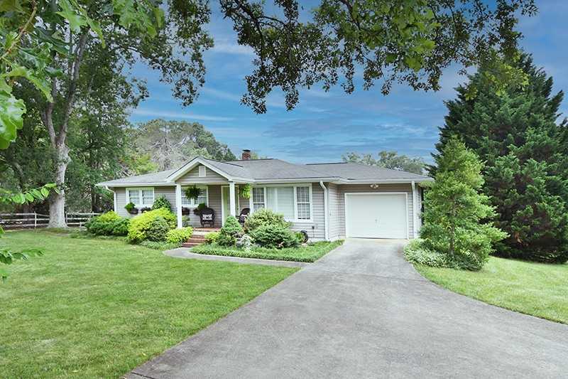 6123 Skylark Road - Photo 2 of 14